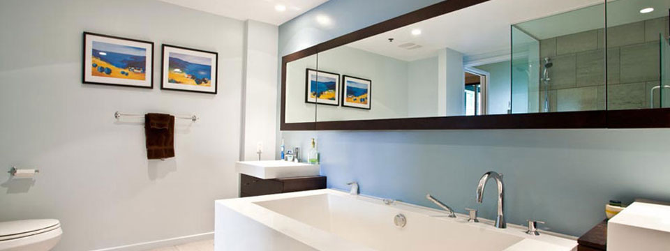 bathroom renovation in Montreal interior designer and contractor