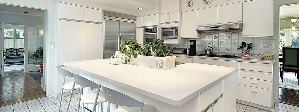 Kitchen renovation Montreal contractor designer